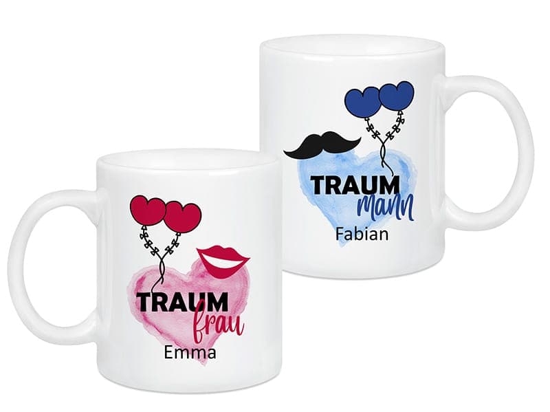 Tassen-Paar mit den Aufschriften „Traumfrau“ und „Traummann“ und persönlichen Namen