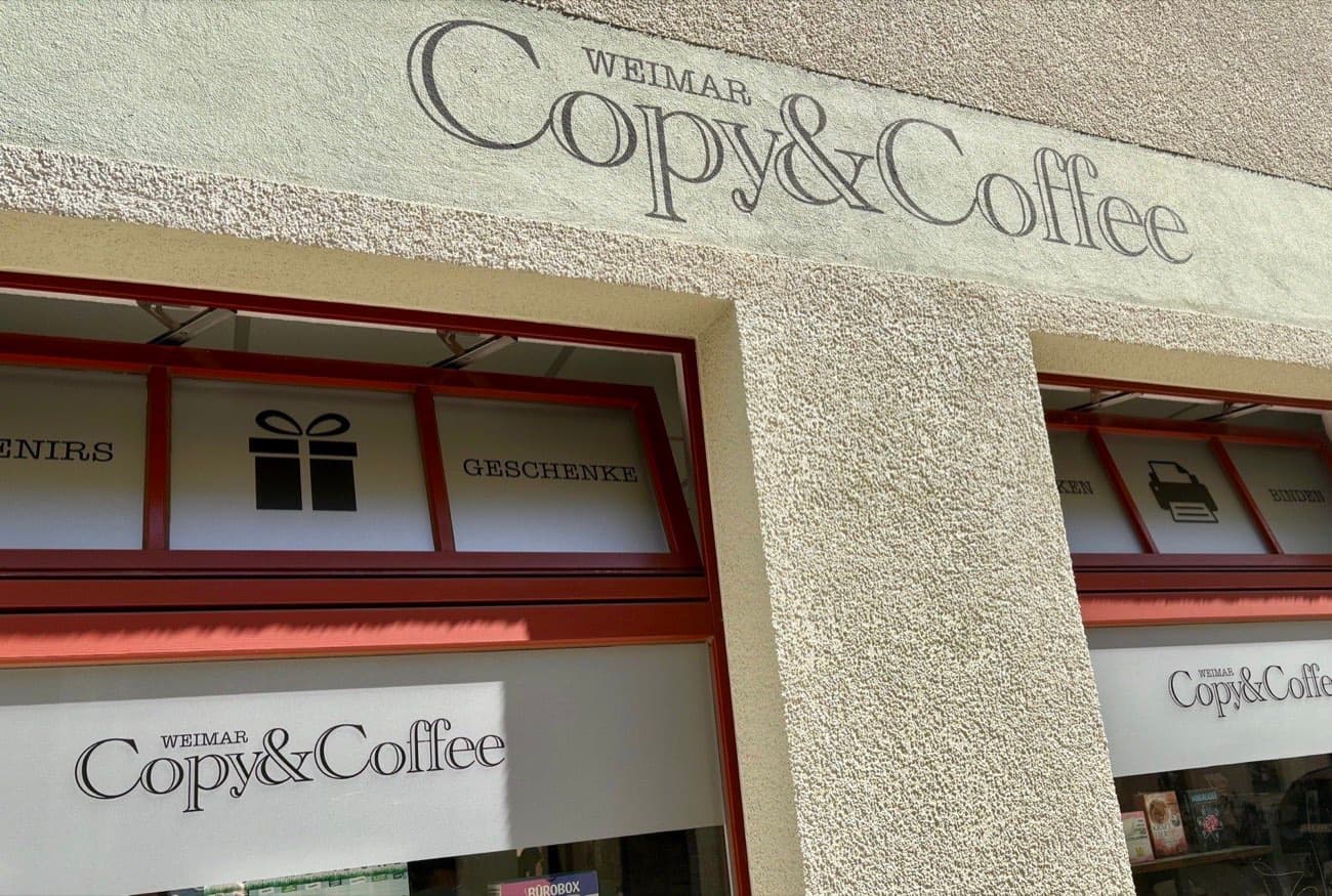 Copy&Coffee shopfront on Jakobstraße in Weimar with the lettering above the shop windows